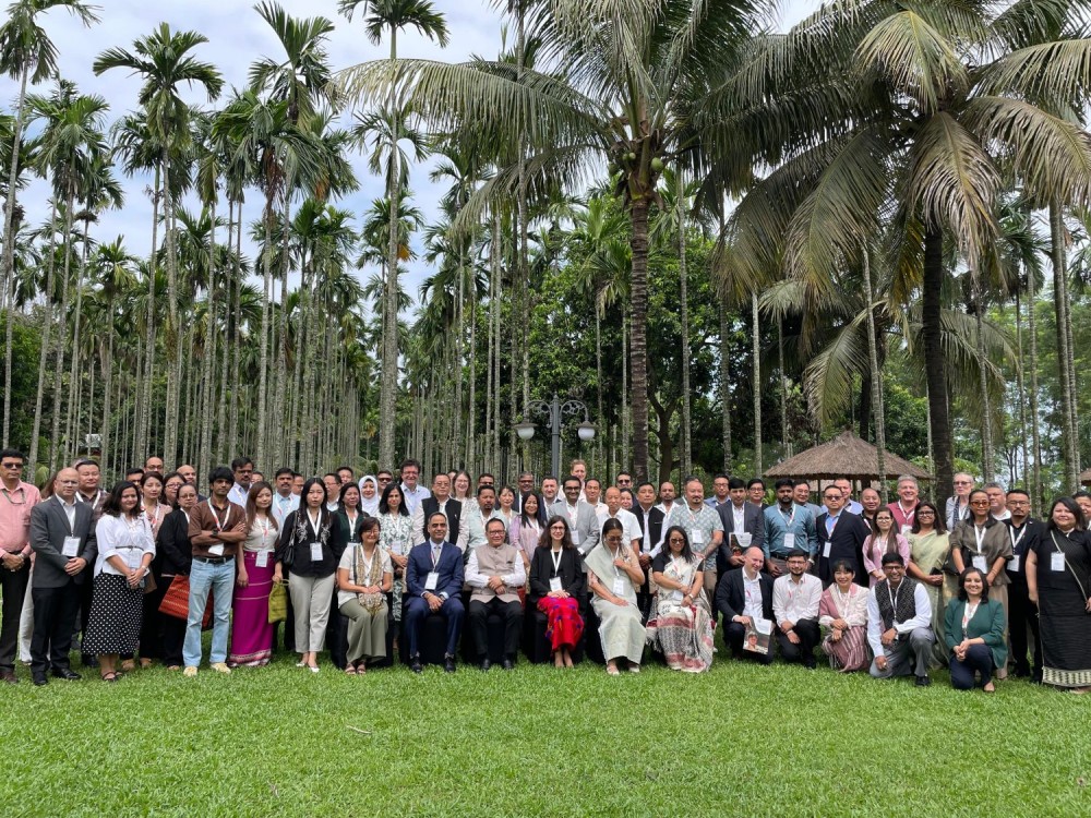 Nagaland Deputy Chief Minister, TR Zeliang, and Senior Health Specialist, World Bank, Marion Jane Cros, with delegates at the Health Financing Forum for Cross-State Learning in the Northeast in Chümoukedima on October 7. (Morung Photo)